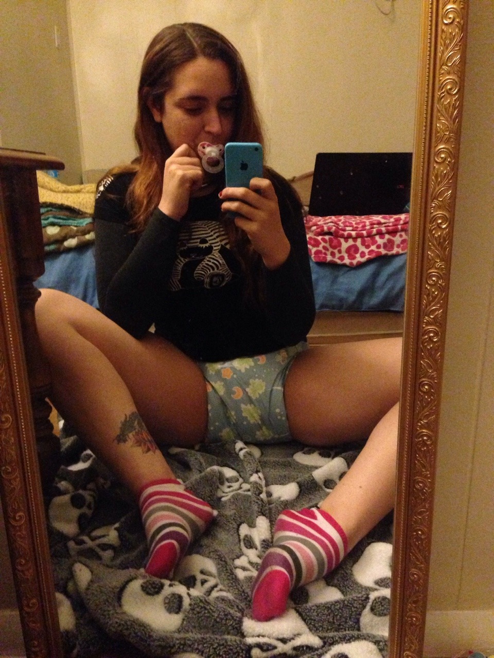 badlilblubunny:  Finally got a bag of the ABU Space diapers from my lovely foot slave.