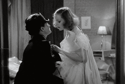allgarbo: Greta Garbo being real gay in her films. 