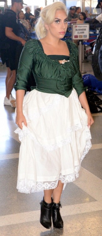 gagafanbase:  Lady Gaga arriving at LAX Airport. Los Angeles, 06/02.