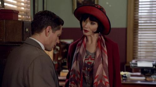 phrynefishersfrocks:Phryne’s fourth costume of “Away With the Fairies” (Season 1, Episode 8) feature