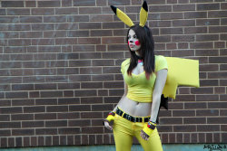 cosplayhotties:Pikachu II by RyuuLavitz