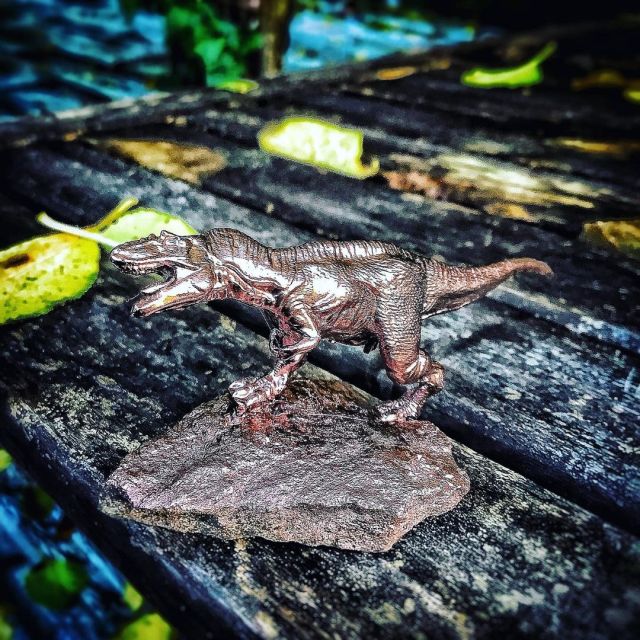 T-Rex 🦖. Resinprint with copper Spraypaint 💥 . . . #3d #3dprinting #3dprinter #3ddruck #3ddrucker #formenmacher #madness #houseofart #trex #dino #dinosaur #dinosaurier #resin #harz #miniature #maker #makersgonnamake #stampa3d #stampante3d  (hier: Koblenz, Germany) https://www.instagram.com/formenmacher_madness/p/CY1WwhotYFQ/?utm_medium=tumblr #3d#3dprinting#3dprinter#3ddruck#3ddrucker#formenmacher#madness#houseofart#trex#dino#dinosaur#dinosaurier#resin#harz#miniature#maker#makersgonnamake#stampa3d#stampante3d