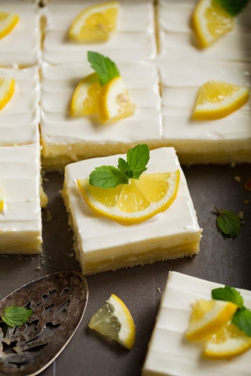 Cheesecake Lemon Bars“How could you go wrong with buttery shortbread, a perfectly fresh and tart lem