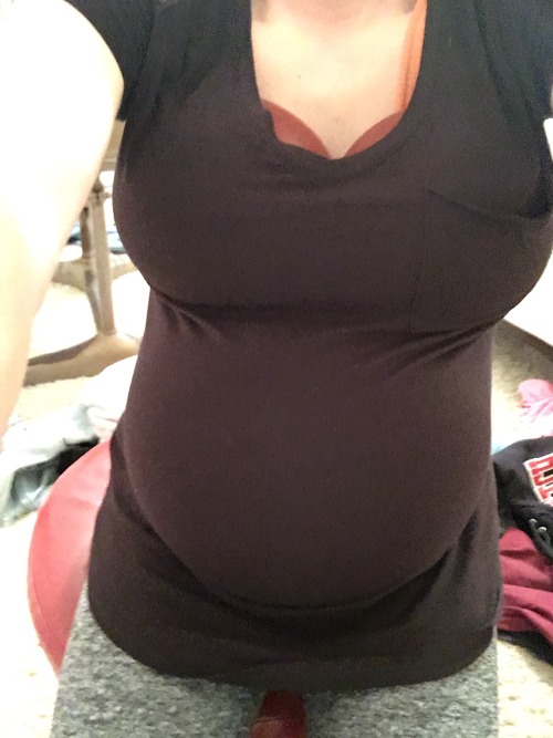 Enjoying my belly today, maybe I&rsquo;ll make a video