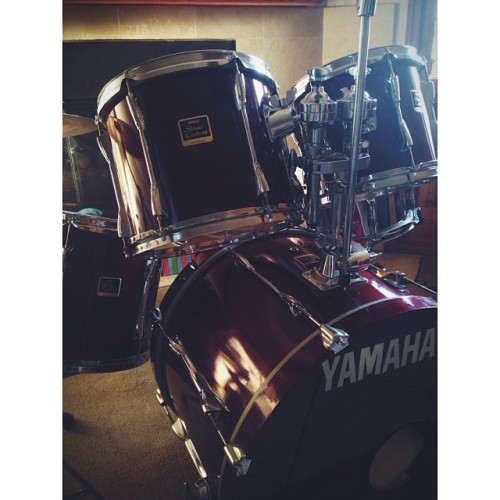 Haven’t seen these guys in a loooong time. #yamaha #drums #drumset #finallysetupafterseveralye