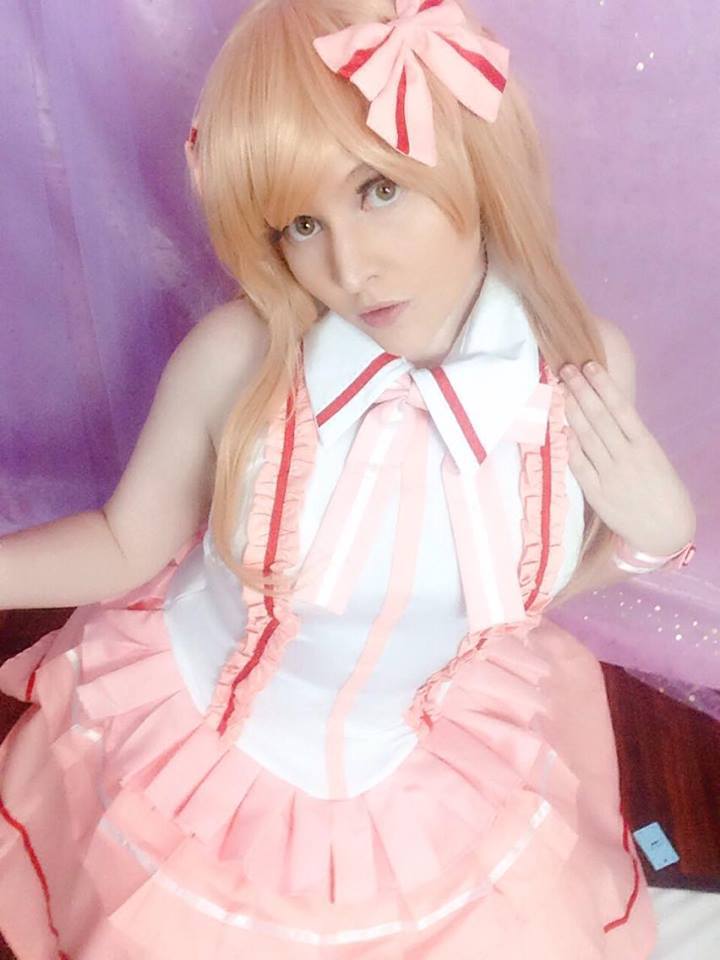 nsfwfoxydenofficial:  Played around as idol Asuna when the costume came in and took
