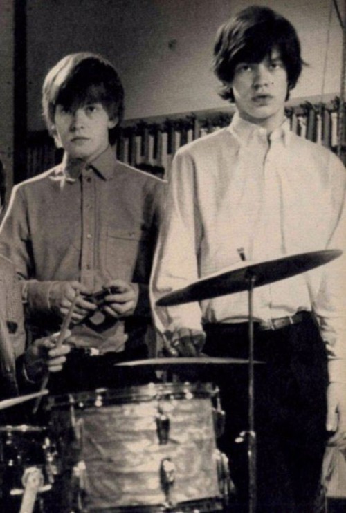 I'm Actually Gonna Throw Up Look At How Little And Cute They Are Oh My God