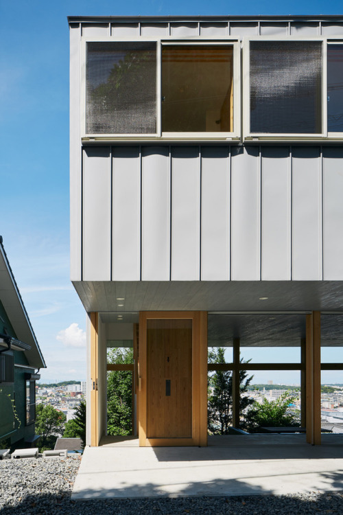 kazu721010:  Three Tiered Platforms House / ihrmkPhotos © Kenya Chiba