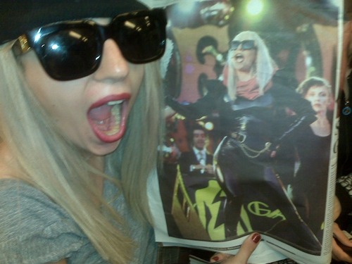 LADY GAGA HANGOVER