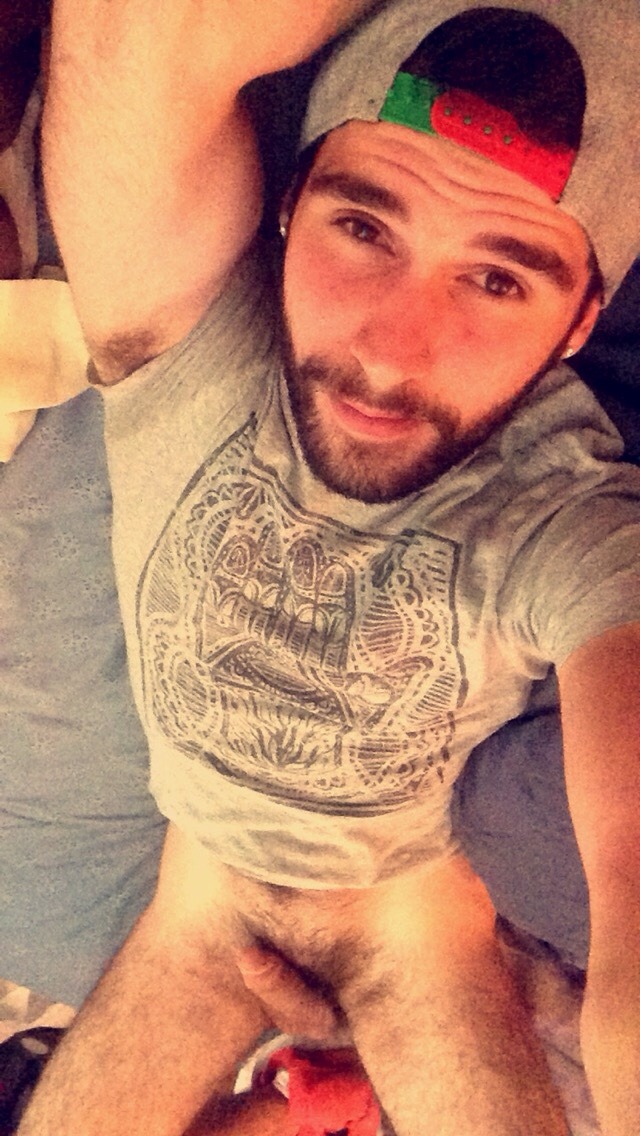 southernfratguy:  SouthernFratGuy • Me • InstaShowOffs 