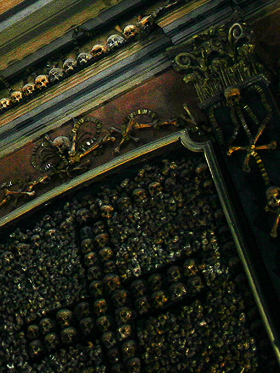 calanthesfeuillemort:  San Bernardino alle Ossa, Milan, Italy 