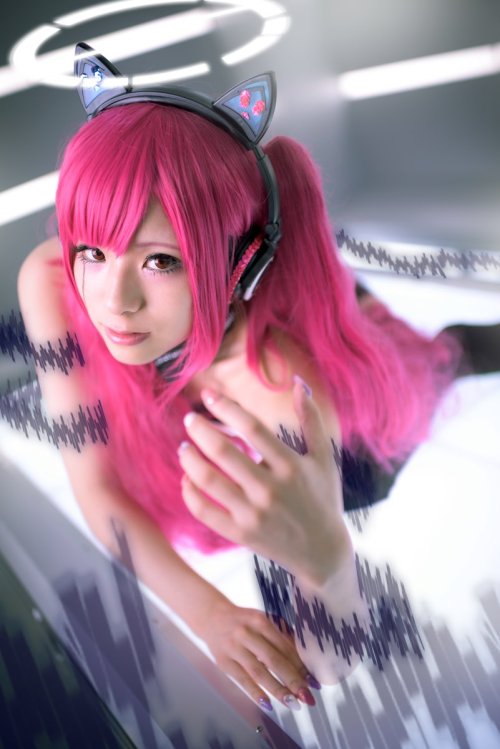 scandalousgaijin:  Megurine Luka - Einya porn pictures