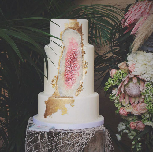 XXX foodffs:  This New Geode Wedding Cake Trend photo