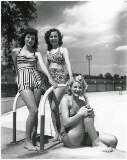 Photosofedwestcott:  Louise Cox, Velma Strange, Marilyn Angel Posed By The Swimming