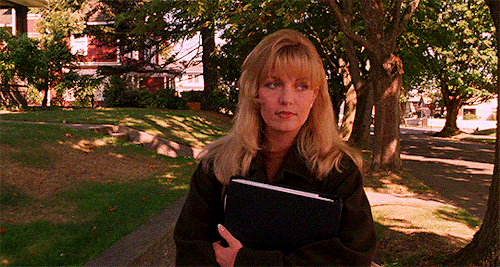 audreycooper:  Twin Peaks: Fire Walk with Me (1992) dir. David Lynch  When this kind of fire st