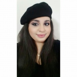 escobarvipcom:  Şükran Almina sabuncu <3 