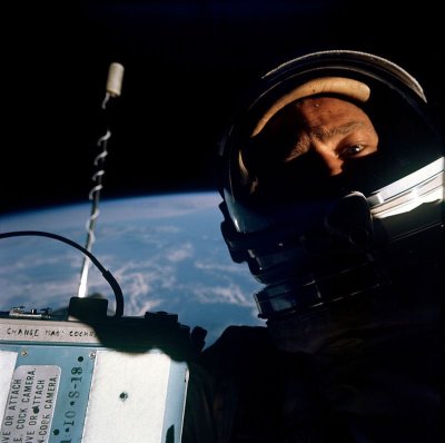 XXX Buzz Aldrin, 1966. photo