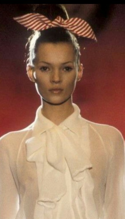 inkaandkate:  Kate Moss In the 90’s  #katemoss #kate #lovely #sexy #simple #perfection