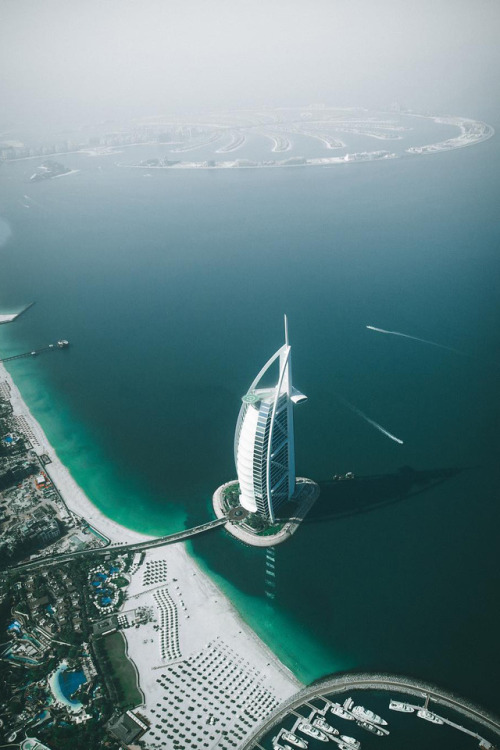 XXX banshy:Dubai by Alen Palander photo