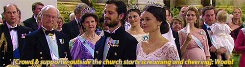 princessphines:  One heartwarming moment during the wedding ceremony of Prince Carl