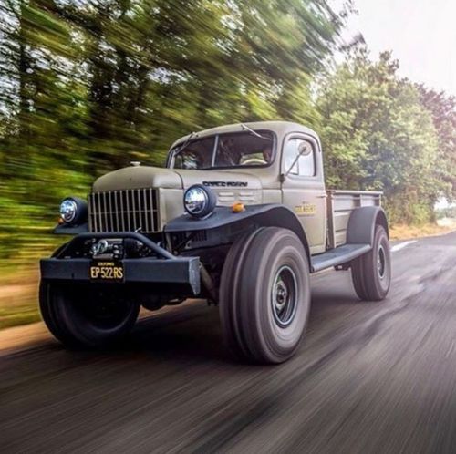 cdlhunter:because Power Wagon!  #1952 #powerwagon #dodgepowerwagon #4x4 #dodgetruck #rollingshot #wdxpowerwagon #cdlhunter @cdlhunter — view on Instagram https://ift.tt/36ZAv9G