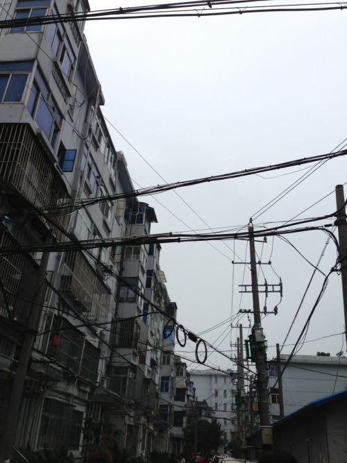 meanwhileelsewhere: Strolling around Yangzhou. Looks like rain.