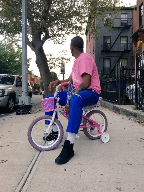 staybrutalalex:I be on the block YERRD!