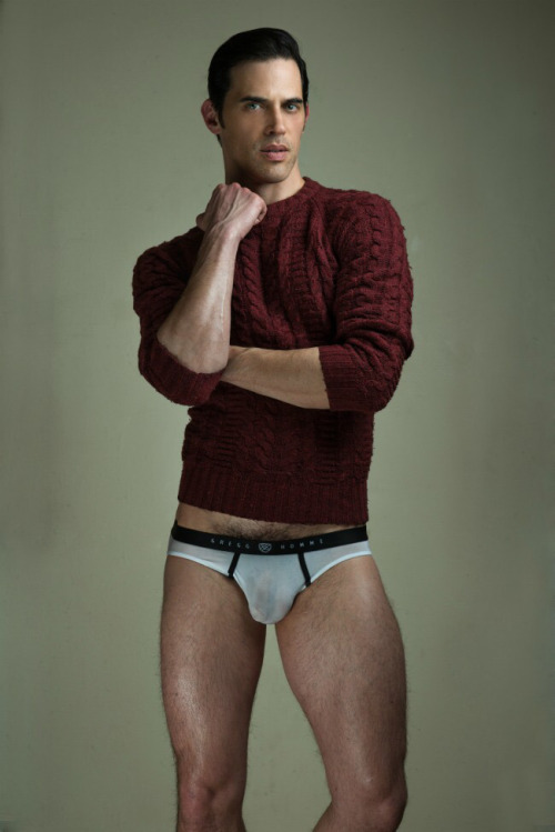 mansexfashion:  Photographer: Jeffery BeasleyModel: RossMan+Sex=FashionFollow Me on Instagram