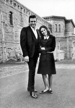 the60sbazaar:  Johnny Cash and June Carter at Folsom Prison (1968)