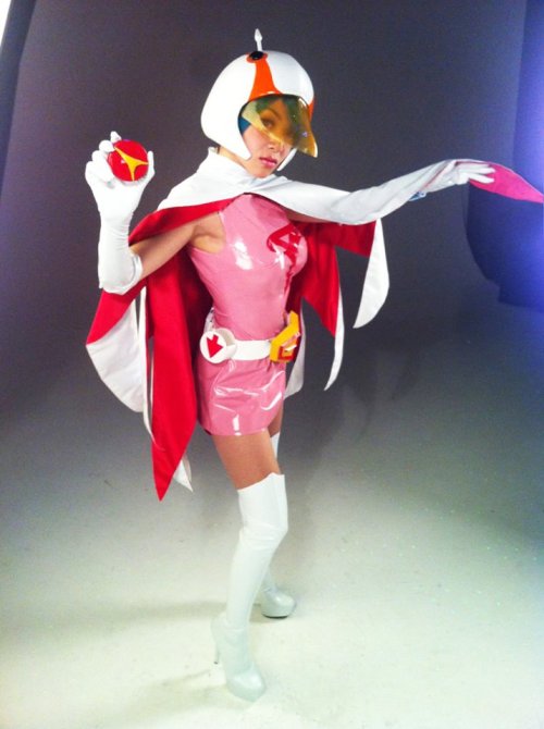 xxgeekpr0nxx:  Check out Linda Le in her amazing Jun the Swan/Princess costume from Gatchaman/G-Force/Battle of the Planets! 