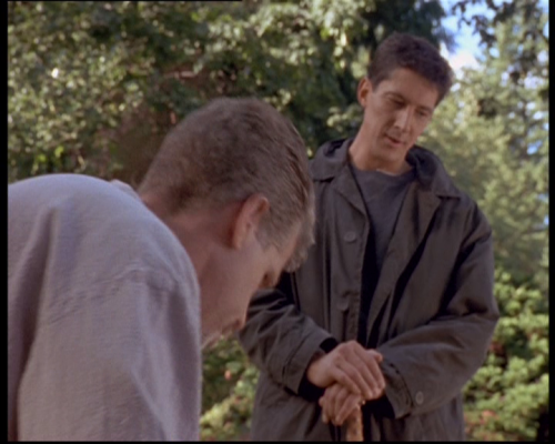 methos-daily:Methos screencaps * The Messenger (2/2) Some might think that that experience is wort