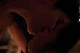 damnthosewords:The Bold Type 2x01 - Kadena Kisses