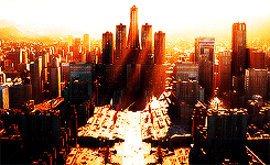 mockingdream-deactivated2014083:  would you like to be in a real war? 