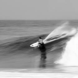 surphile:  Mikey Wright. Shear.photo maassen 