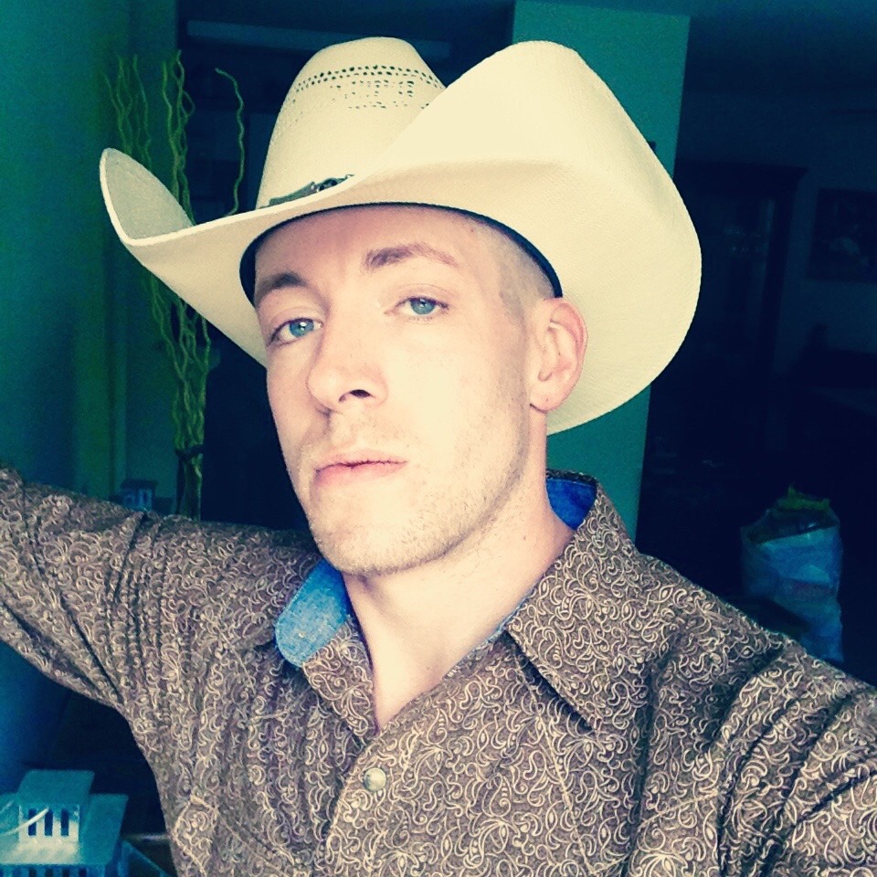 moto-cowboy: oregondick: Love the shit outta ya too New Mexico   Be nice to feel