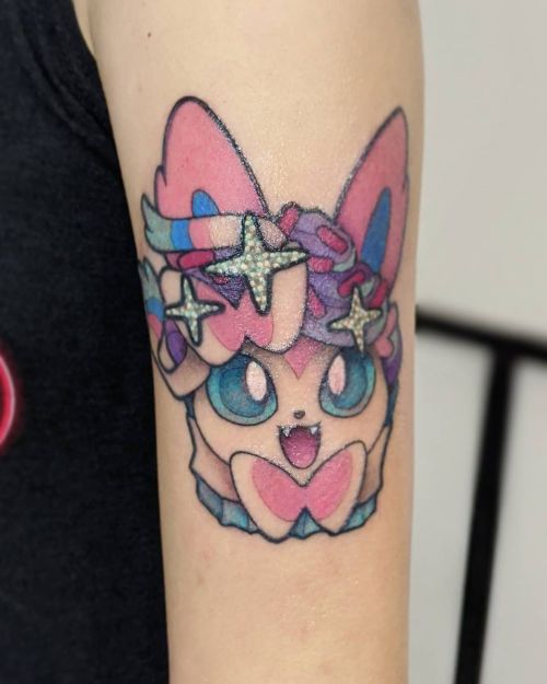 Still alive. Still tattooing. Looking to book cute things like this #sylveon #cupcake for November/December. Email dablur.art@gmail.com ✨ (at LeRoux Body Art and Adornments)
https://www.instagram.com/p/CGqVKGTJcNk/?igshid=1d38q8y6dxd88