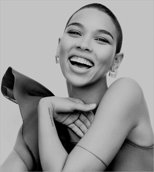 bwgirlsgallery:Alexandra Shipp for Vanity Fair by Nagi Sakai