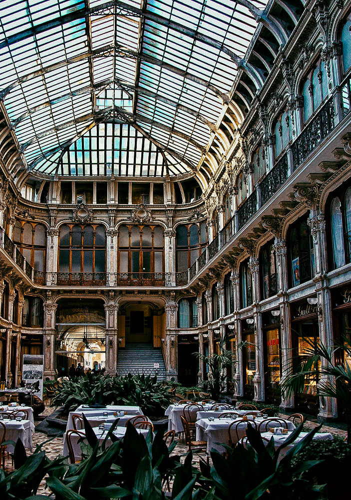 mostlyitaly:Galleria Subalpina (Turin, Italy) by Pcarbone