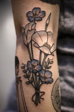 kirstenmakestattoos:  Little bouquet for