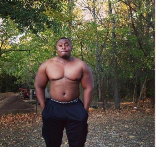neosoulone:  Damn where is this guy I want him so bad 💦💦👐👣🔍🔎🔦