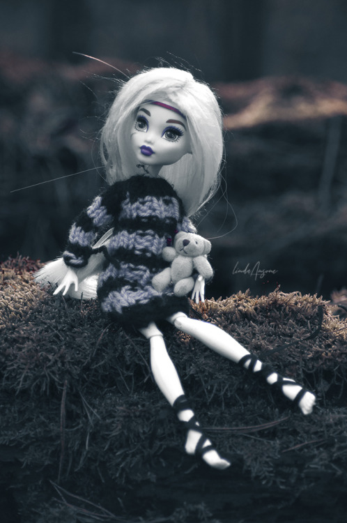 monster high dolls