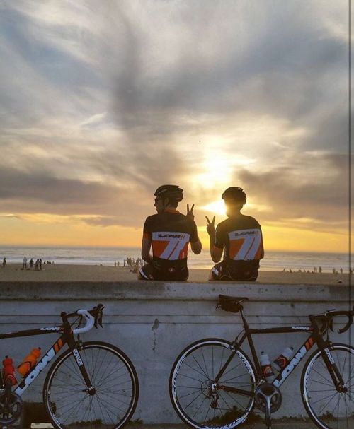 suburbanlifedecay: lowbicycles: It’s been a beautiful day #mkiroad #LOWfactoryracing (at Ocean Beach