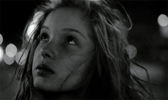 alsk00:  Julie Delpy in Mauvais Sang (1986) 