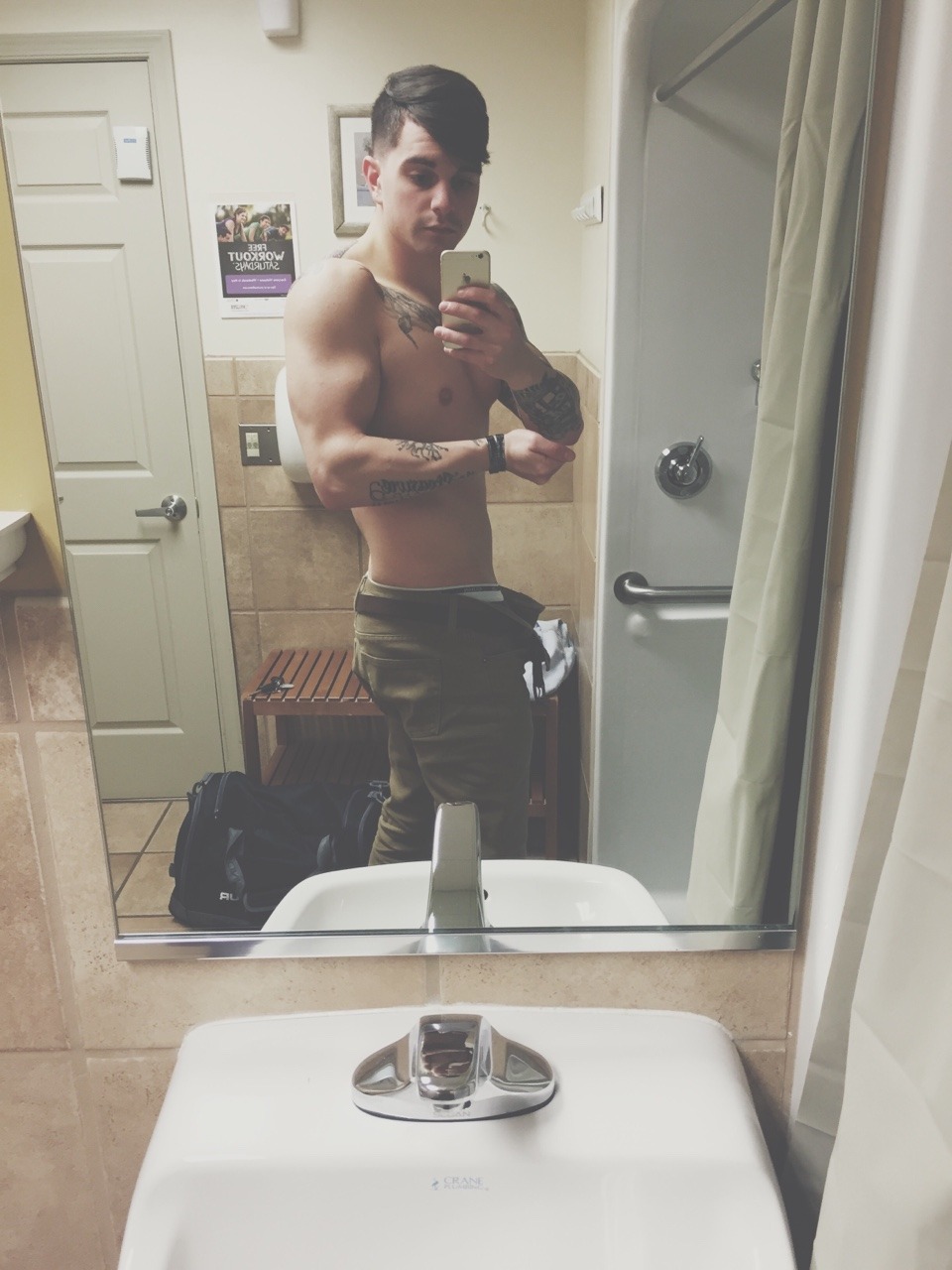 aubernutter:  swolbraham4l:  yourdreamscantlast:  swolbraham4l:  On a whole new level