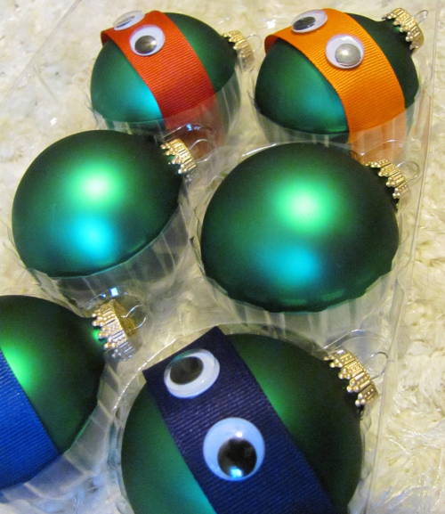 Teenage Mutant Ninja Turtle Ornaments~I admit, there&rsquo;s no sewing involved, but I couldn&rsquo;