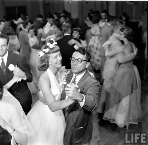 Dancing in Madison(Howard Sochurek. 1953)