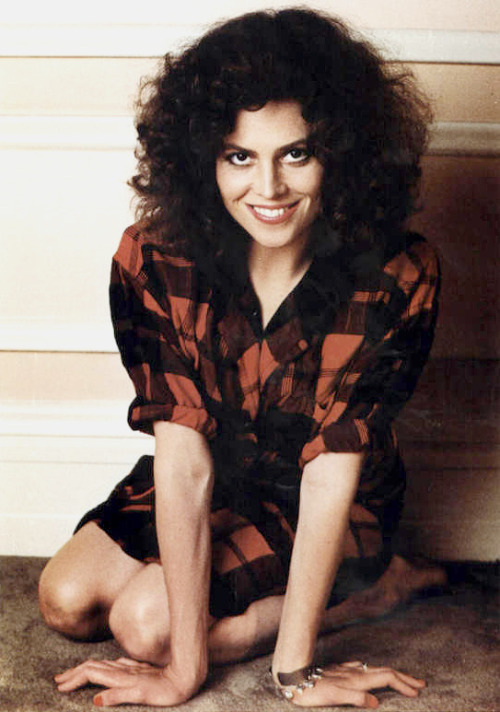 creepingirrelevance:Sigourney Weaver eyesSigourney Weaver 