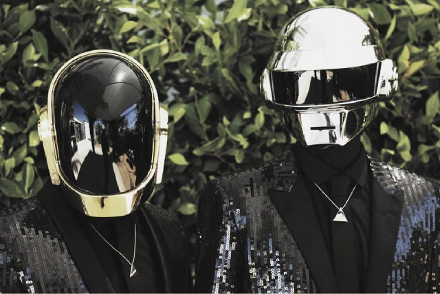 urbaneway:  Daft Punk &amp; Summer.   Idols!