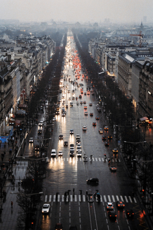 archenland:  champs elysee (by bendisdonc) 