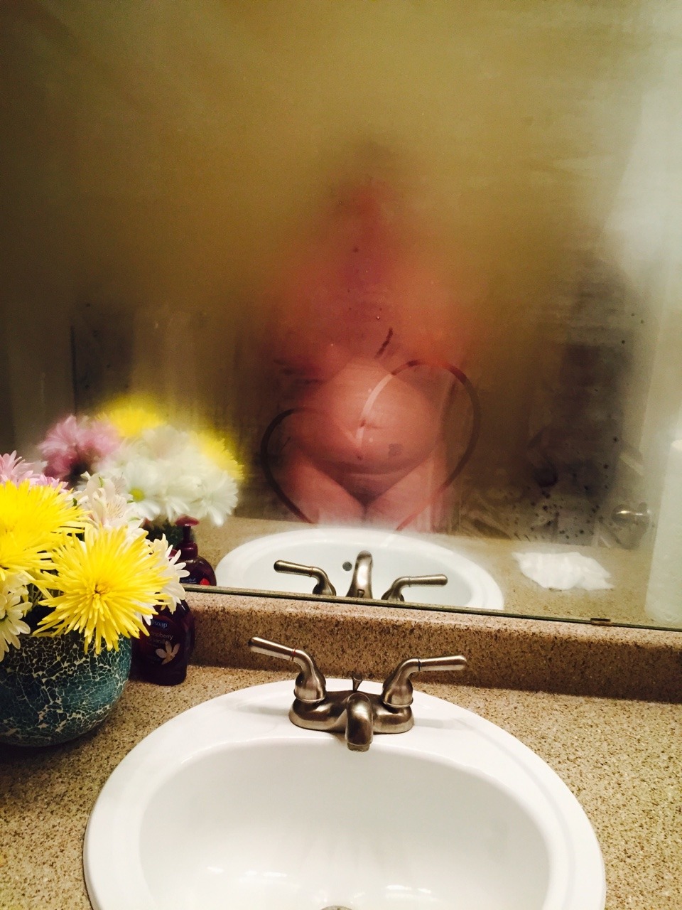 itsmeagain12013:  After shower pic ❤️😉